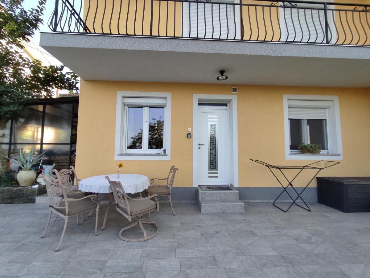 Apartment Rea Копер Екстериор снимка
